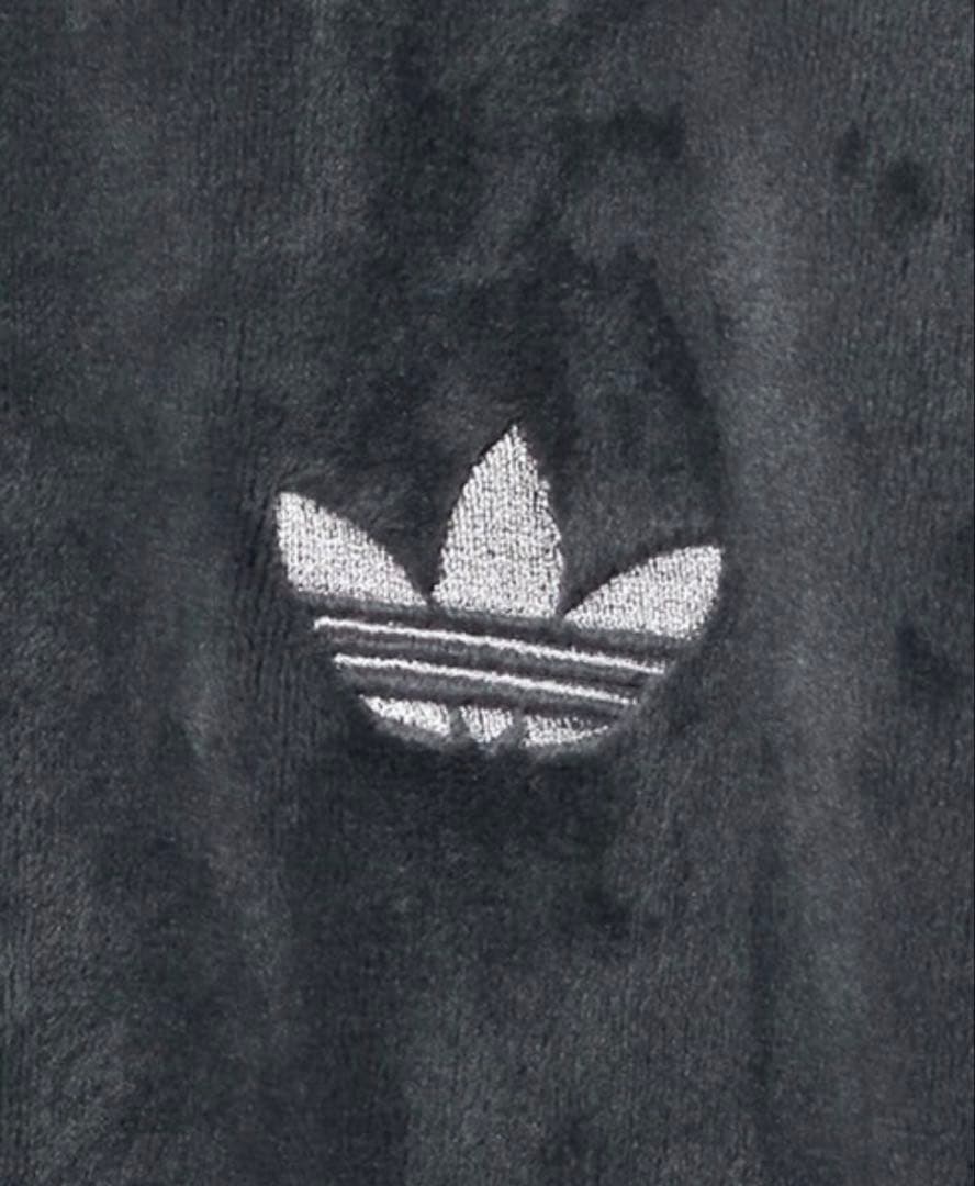 新品タグ adidasOriginals ファイヤーバード ベロアトラックトップ