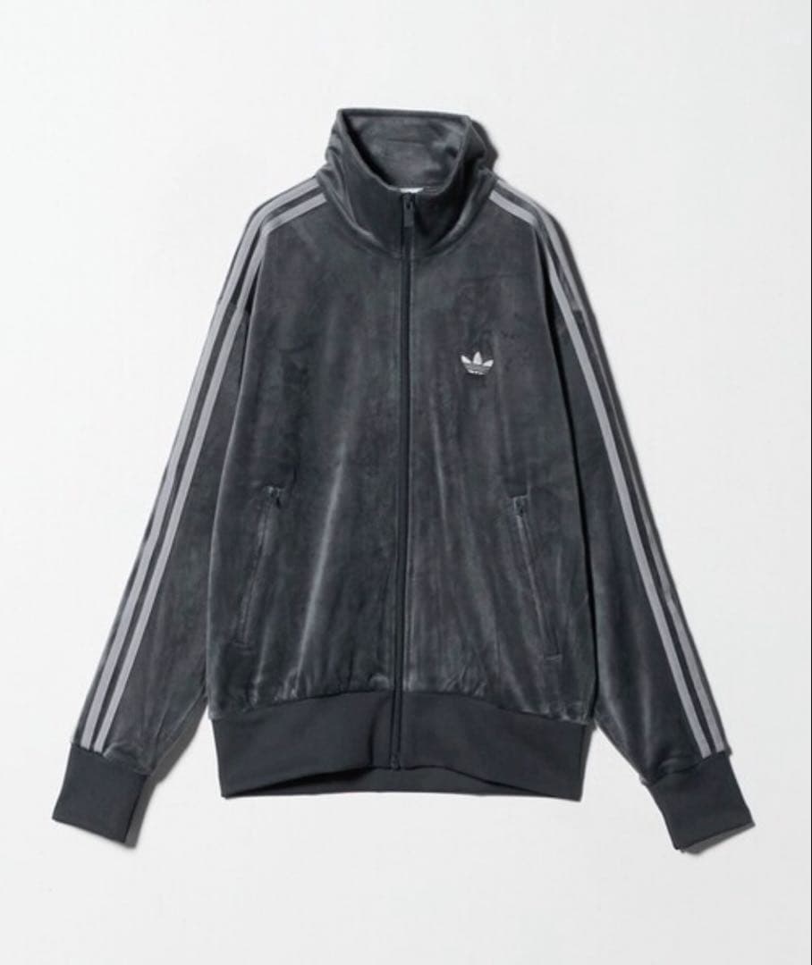 新品タグ adidasOriginals ファイヤーバード ベロアトラックトップ