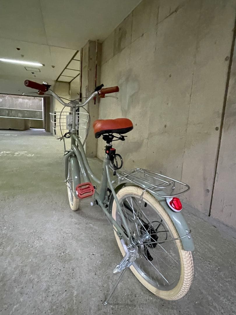 ぼぼんぼん 新品　グリーン 20インチ ジュニアシティ自転車