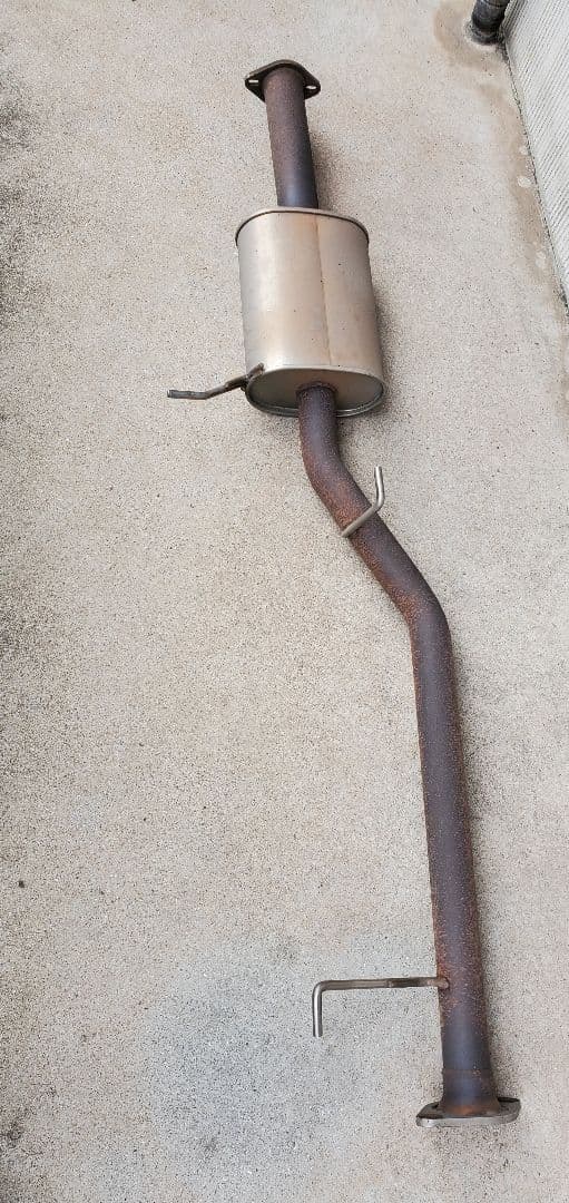 BE FREE エルグランドE52 中間パイプ