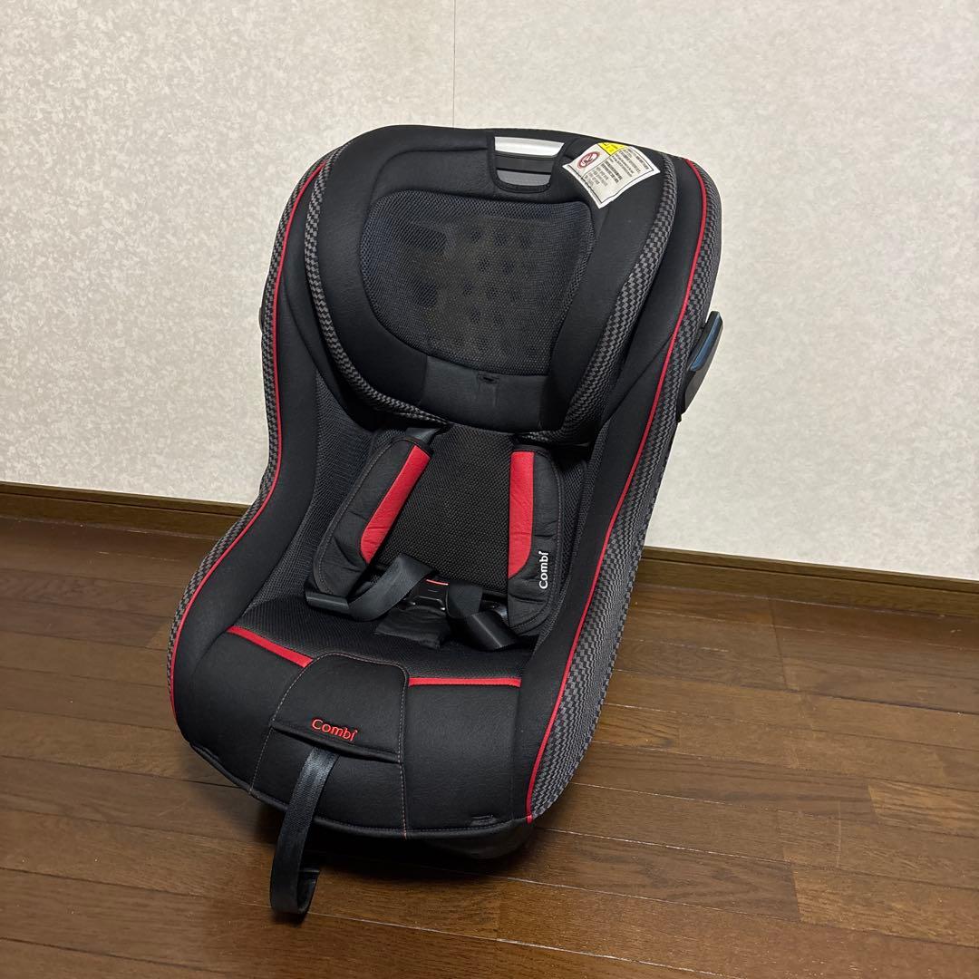 【極美品】Combi マルゴット ミラノブラック ジュニアシート