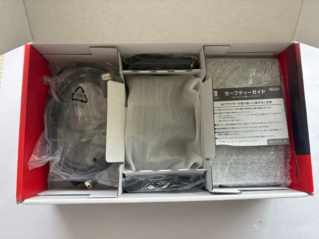 Nintendo Switch本体 スプラトゥーン3ソフト、ケース付き