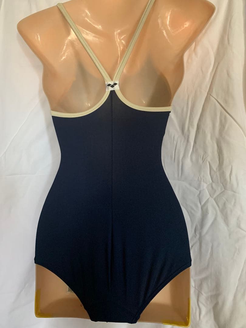 arena アリーナARN-75w競泳水着