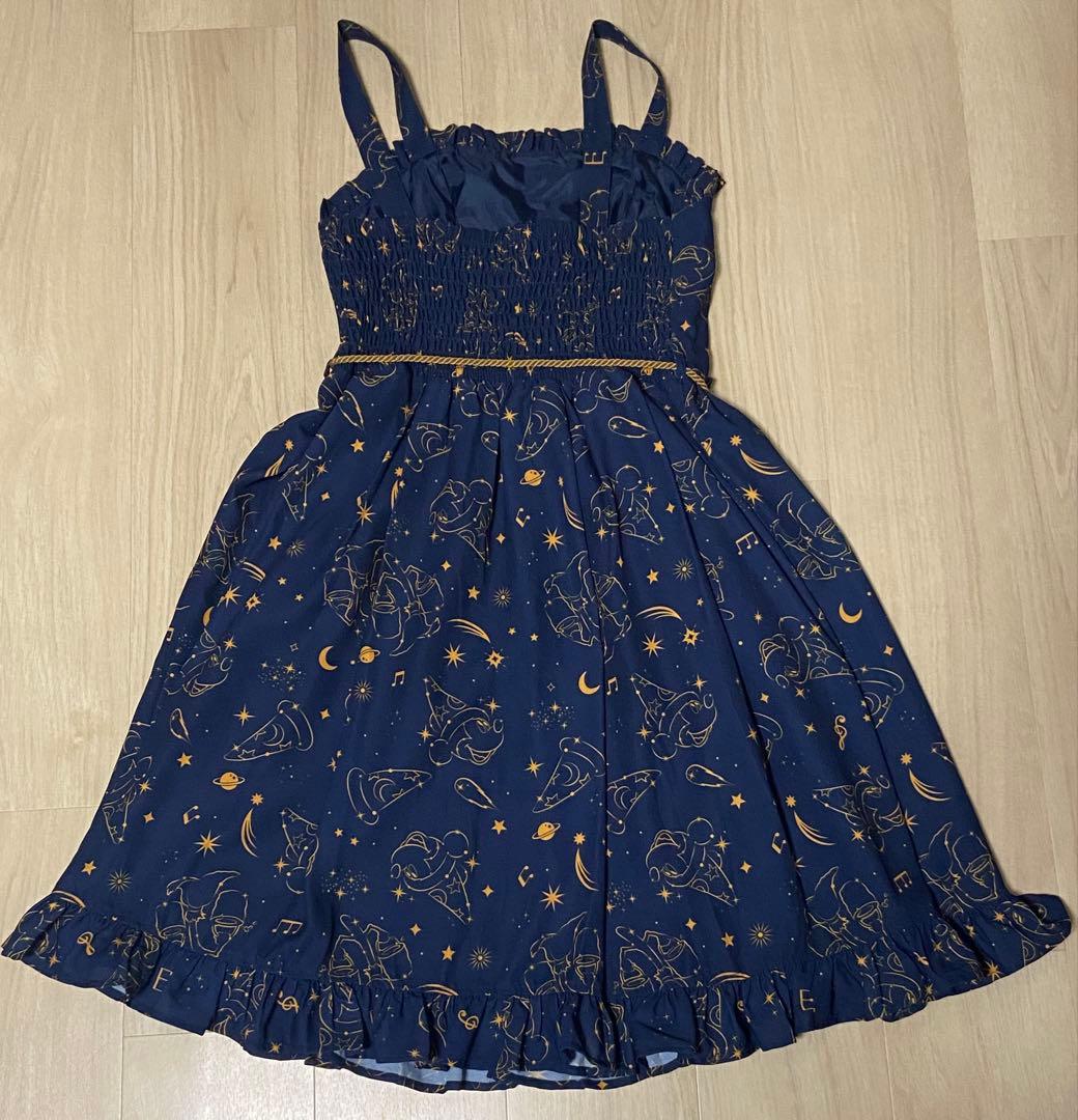 axes femme kawaii Disney ファンタジア ワンピース　紺