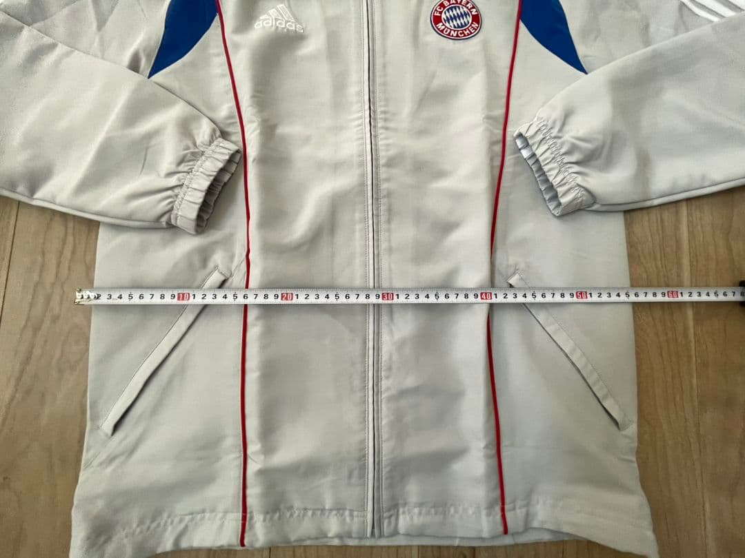 新品・未使用　バイエルン　トラックジャケット　アディダス　日本サイズL　上下