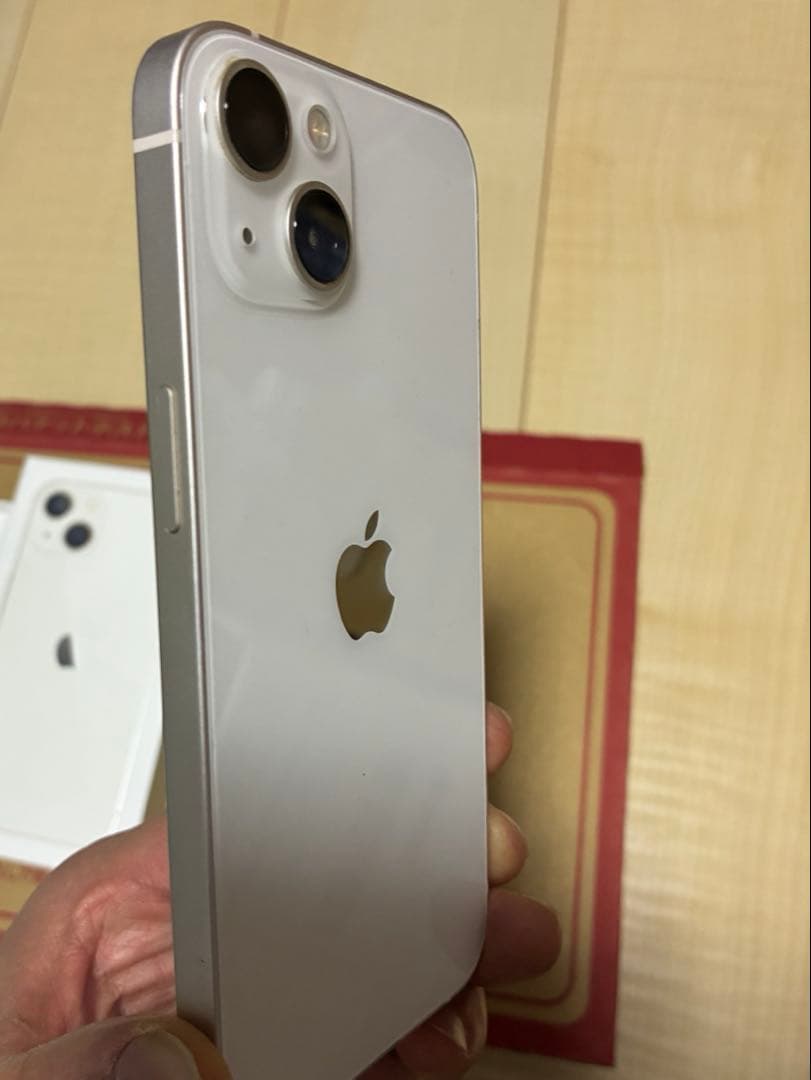 iPhone13 本体 スターライト 128GB SIMフリー