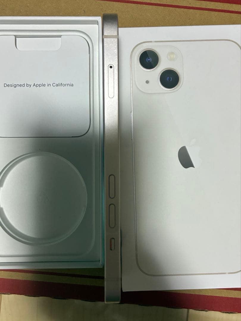 iPhone13 本体 スターライト 128GB SIMフリー