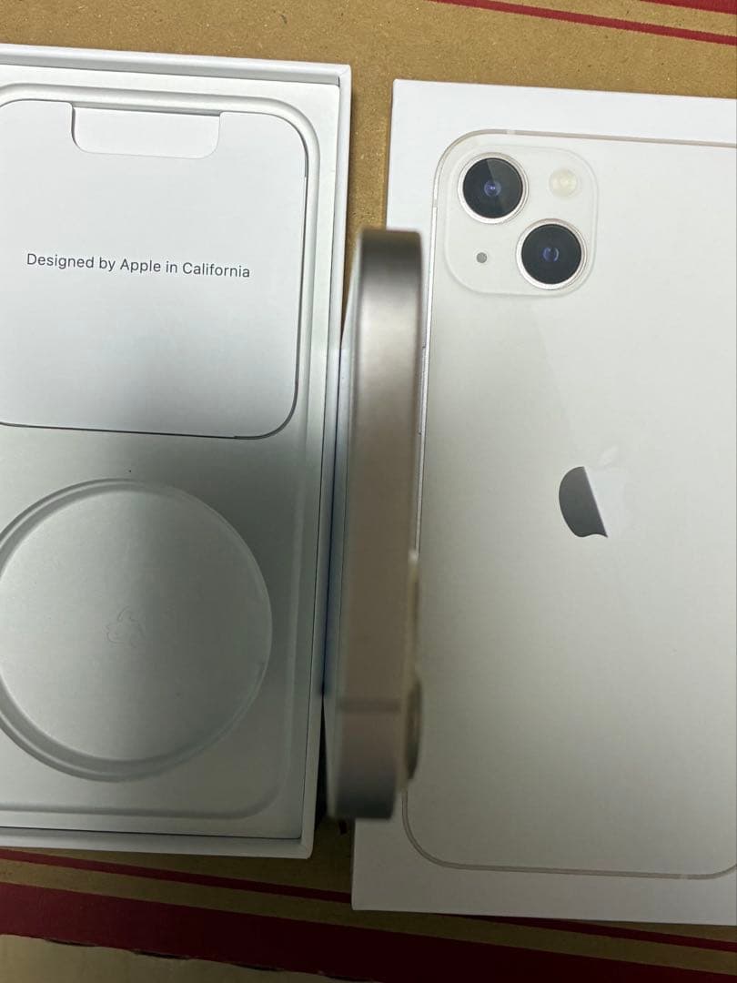 iPhone13 本体 スターライト 128GB SIMフリー