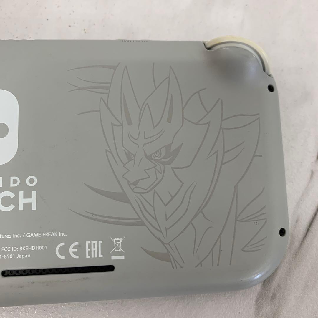 #Nintendo Switch Lite ザシアン・ザマゼンタ　特別デザイン