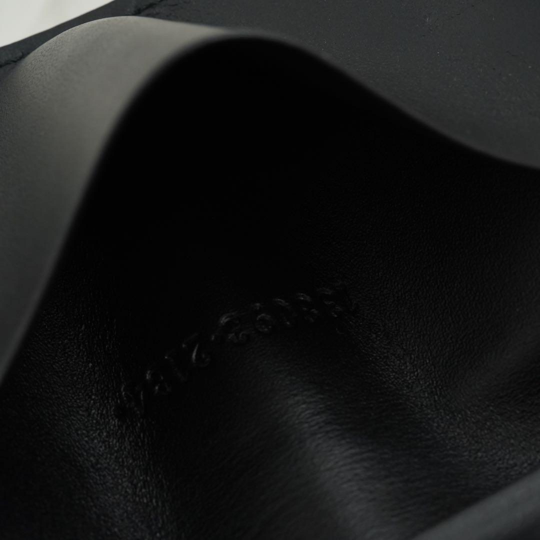 未使用級の状態　GUCCI グッチ　キーケース　レザー　GG柄　シマ　ブラック