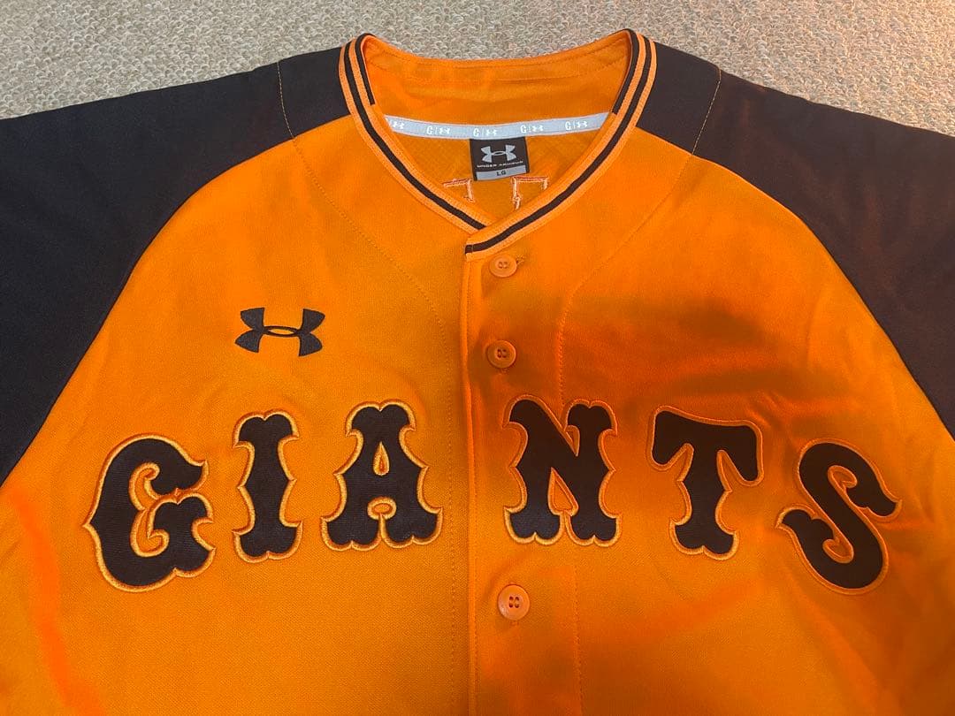 坂本勇人 ユニフォーム GIANTS 巨人 ジャイアンツ アンダーアーマー LG