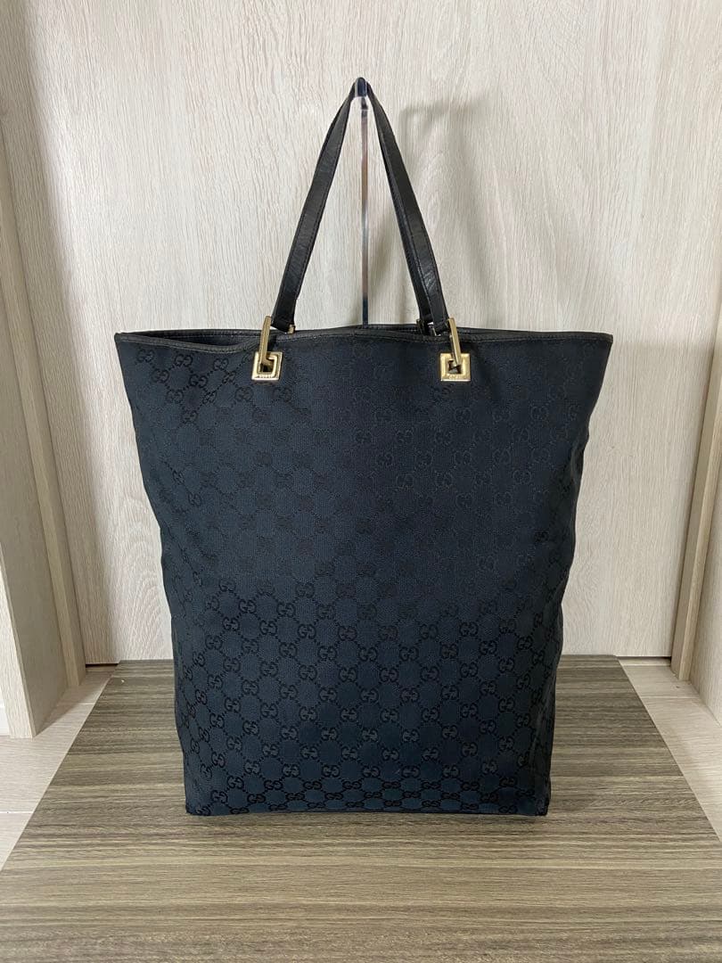 GUCCI トートバッグ　GG柄　キャンバス　ブラック　大容量