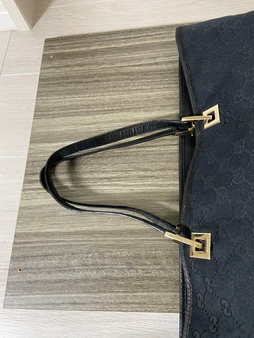 GUCCI トートバッグ　GG柄　キャンバス　ブラック　大容量