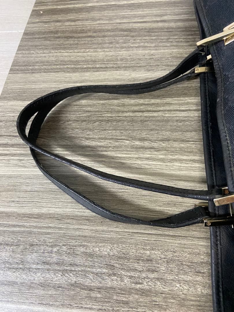 GUCCI トートバッグ　GG柄　キャンバス　ブラック　大容量