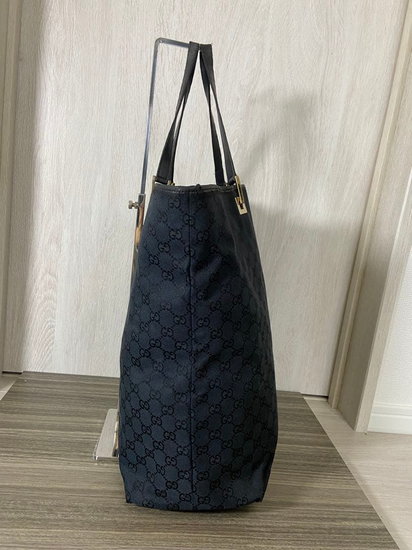 GUCCI トートバッグ　GG柄　キャンバス　ブラック　大容量