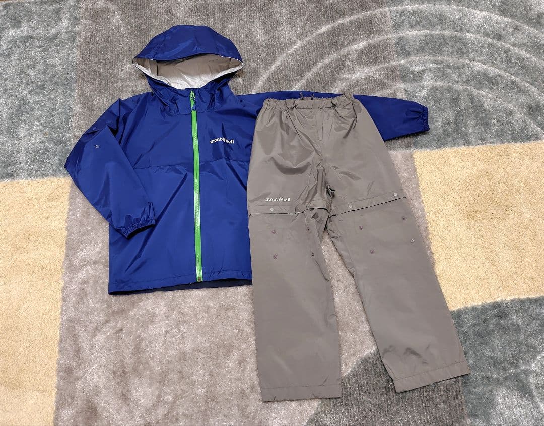 【お値下げ中】mont-bell　レインウェア　上下セット　120 130