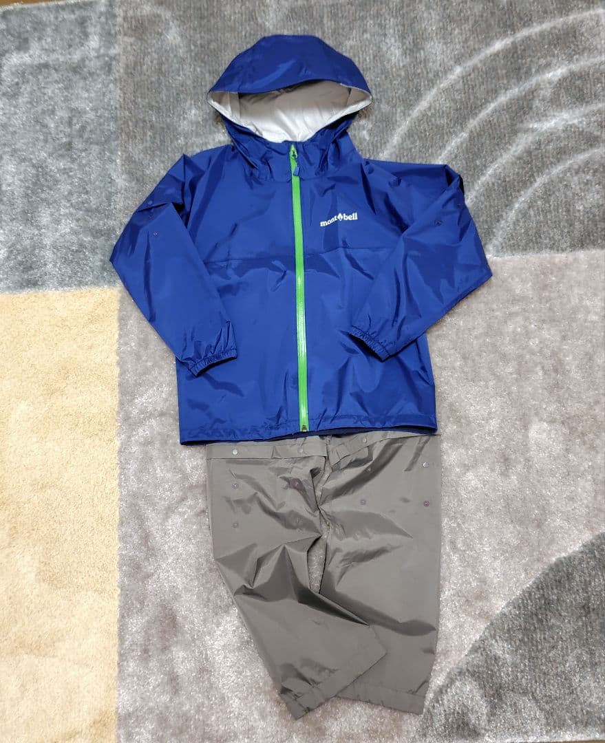 【お値下げ中】mont-bell　レインウェア　上下セット　120 130