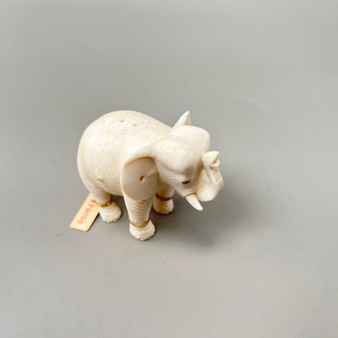 象の形 彫刻極上根付天然素材アンティーク骨董飾り物古美術置物細密細工