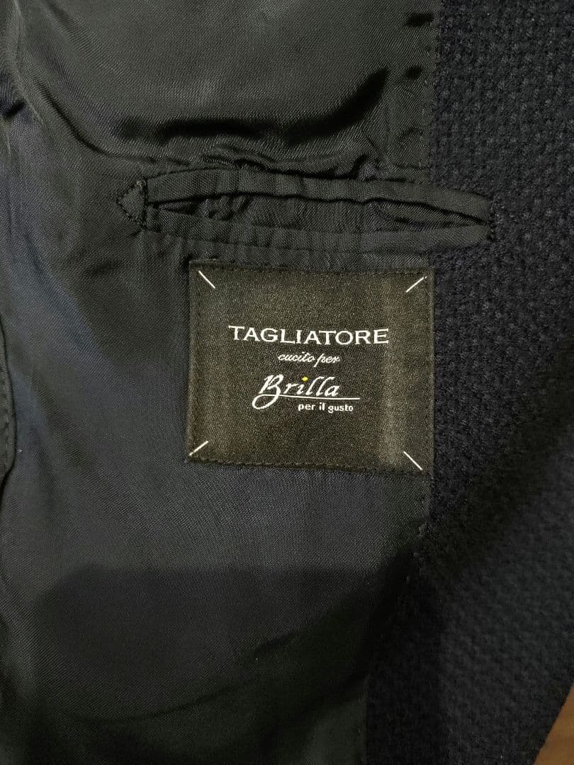 TAGLIATORE タリアトーレ　ネイビー テーラードジャケット　ラペルピン