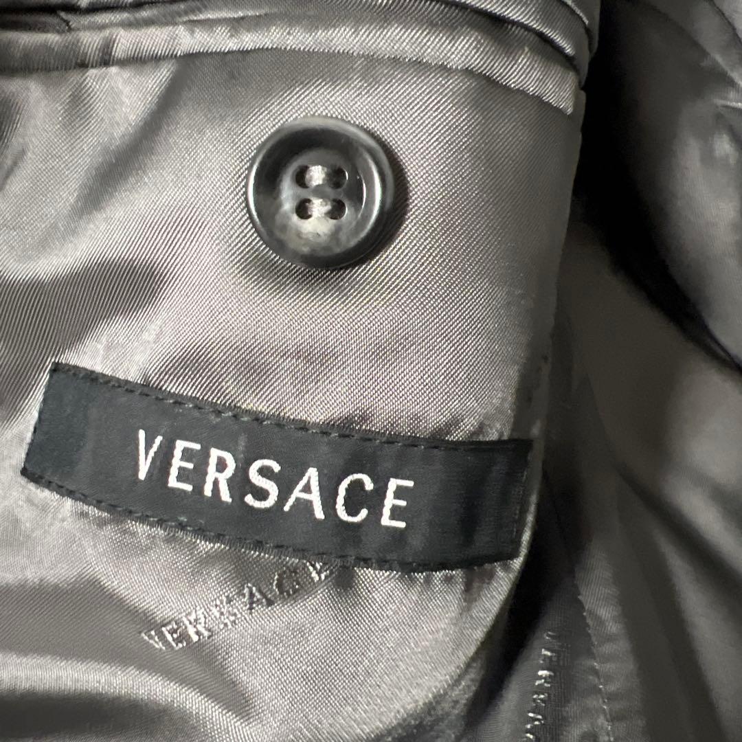 ジャンニベルサーチ、最高級 シルク。 グレー スーツ シングルボタン