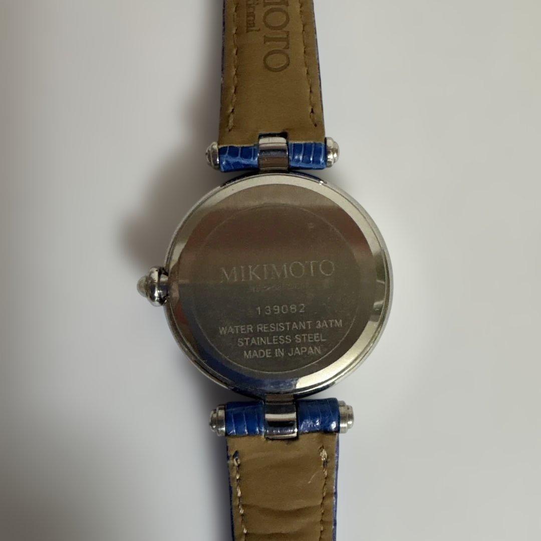 Mikimoto 真珠付き腕時計　真珠貝の文字盤