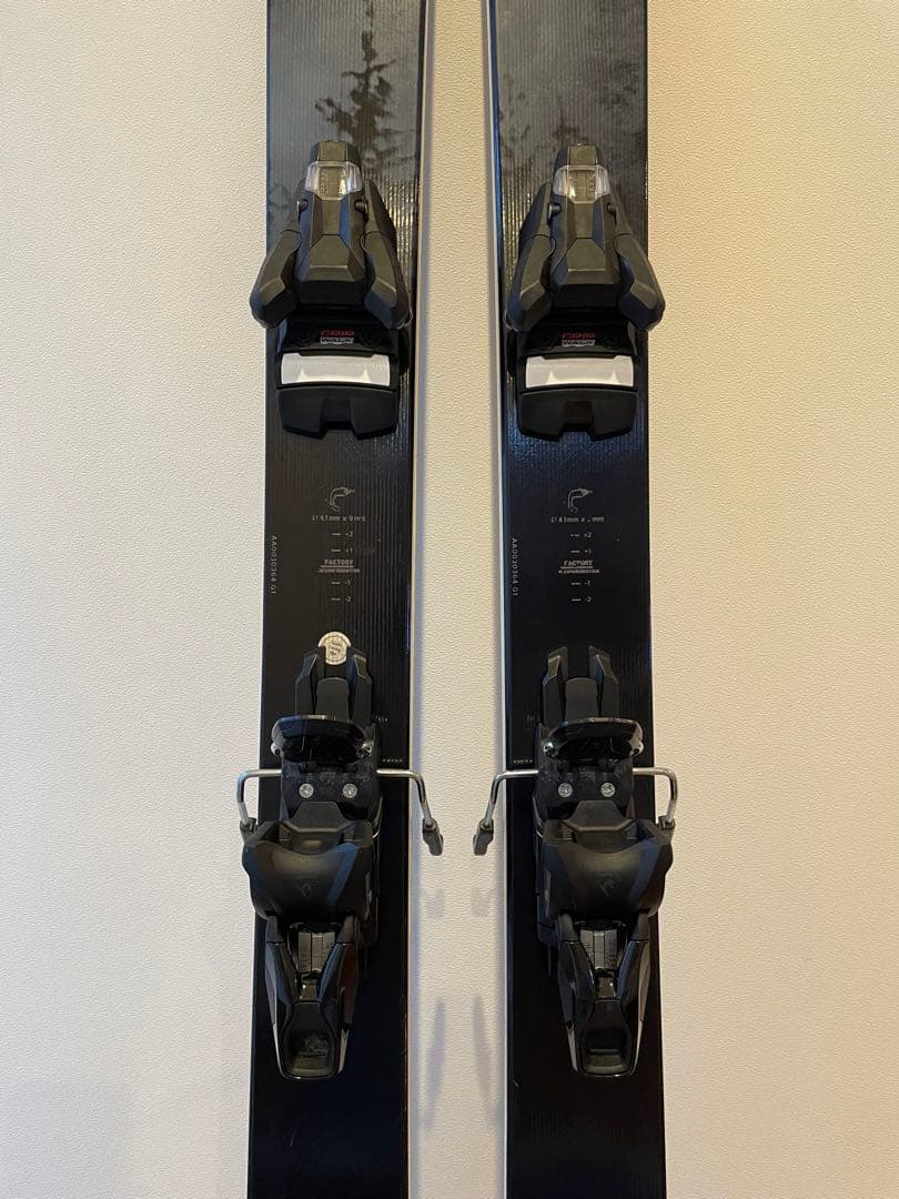 アトミック　マーベリック95TI スキー