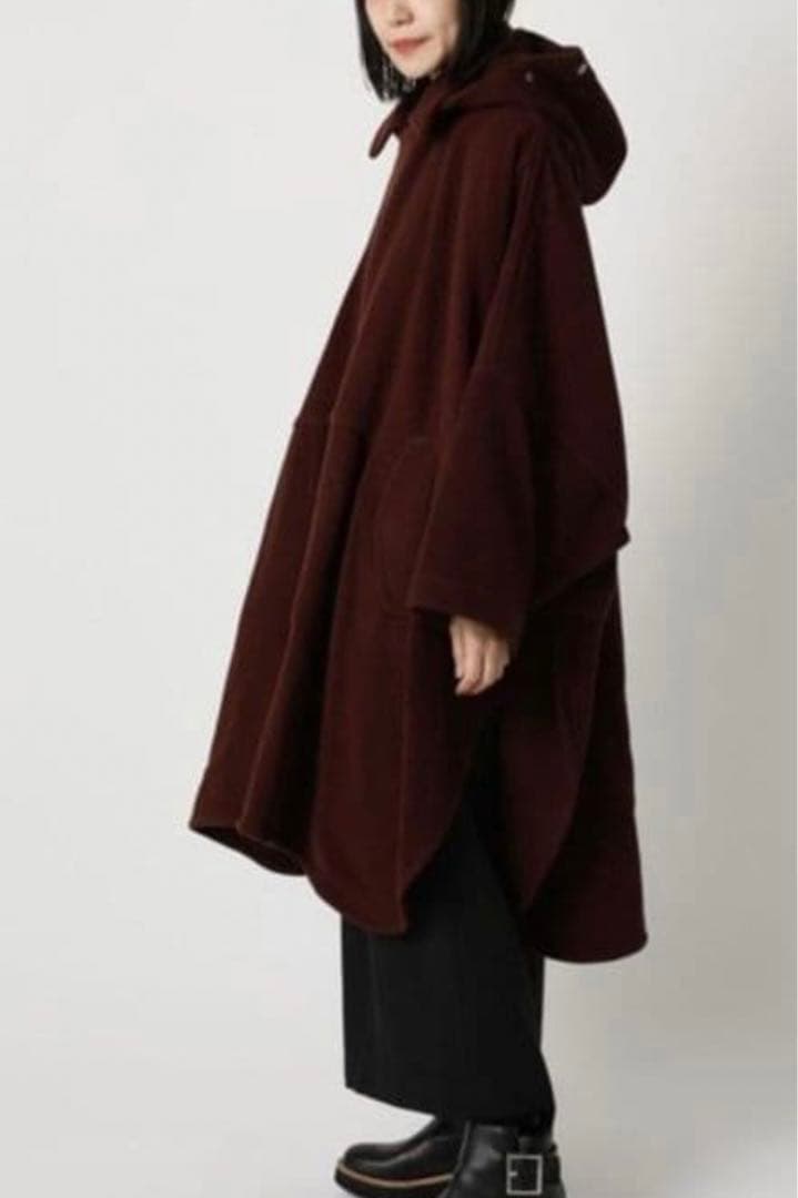 美品 ズッカ ウールモッサコート ポンチョ 縮絨 フード ドルマンスリーブ