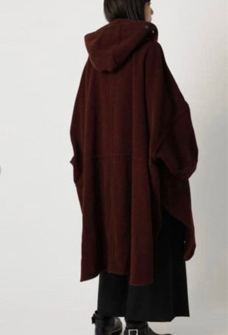 美品 ズッカ ウールモッサコート ポンチョ 縮絨 フード ドルマンスリーブ