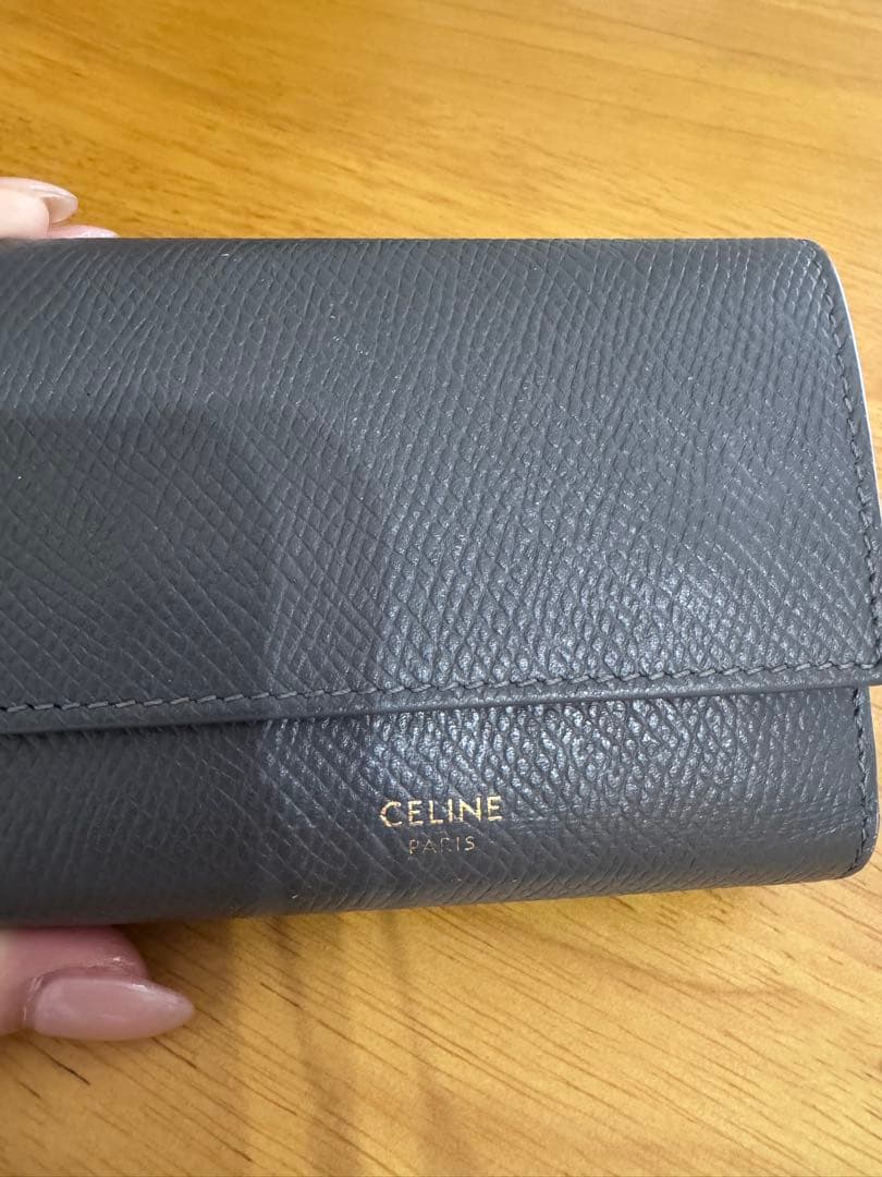 セリーヌ財布　CELINE