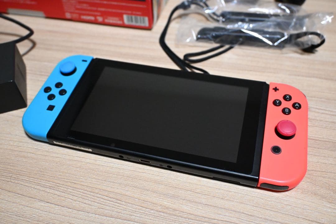 Nintendo Switch 本体 通常版　箱付き