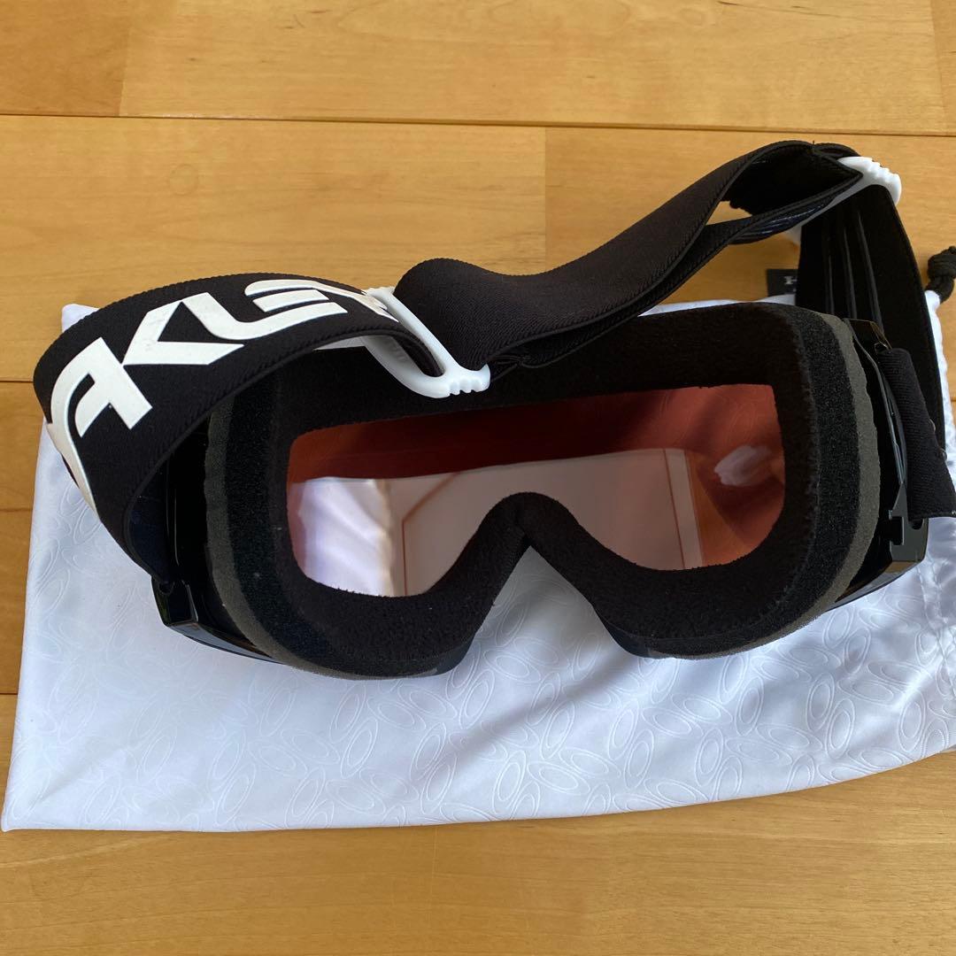 Oakley スノーゴーグル