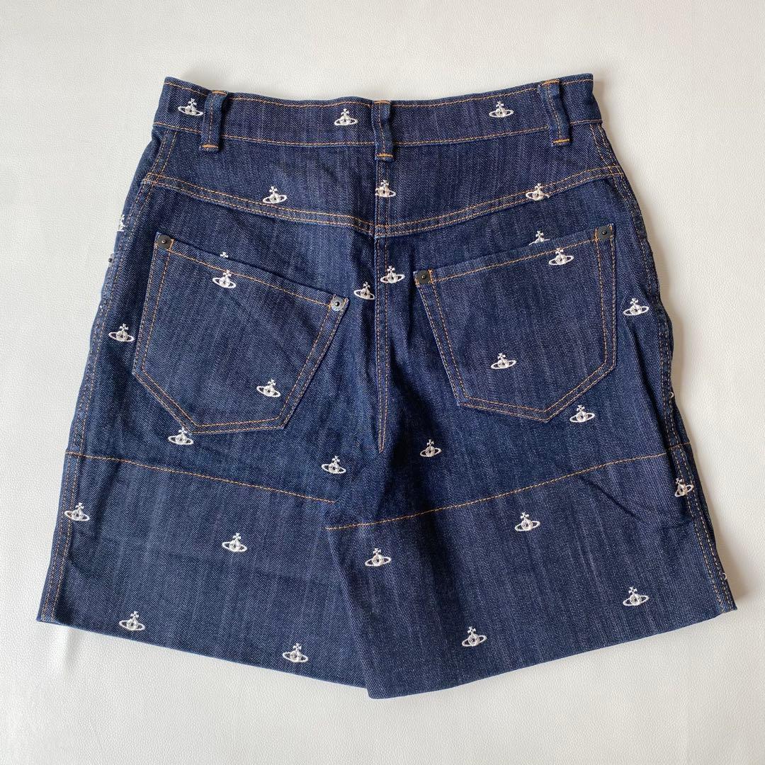 【美品】ヴィヴィアンウエストウッド　ハーフパンツ　オーブ刺繍　オーブ総柄　デニム