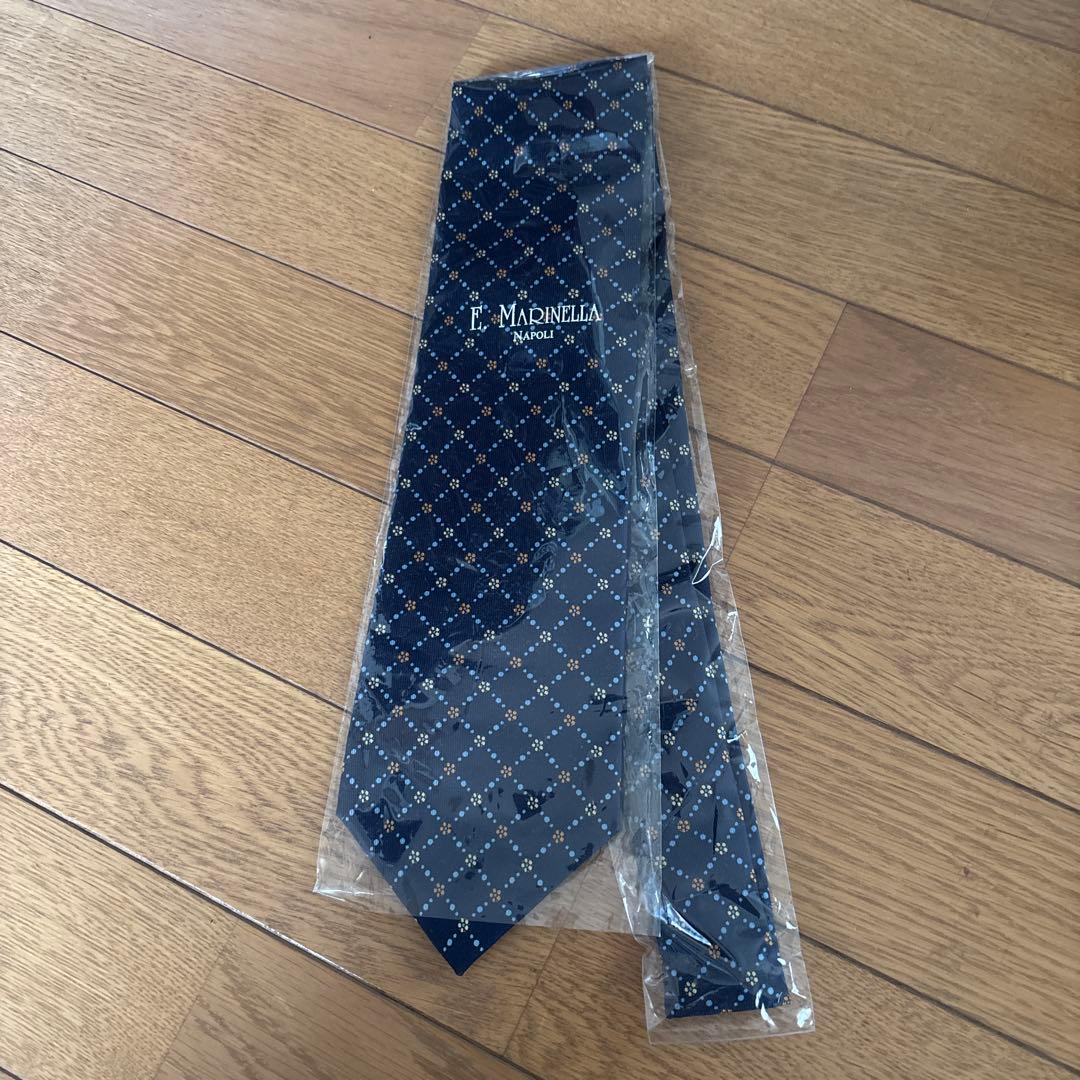 E. MARINELLA マリネッラ ナポリ✴︎ネイビー ネクタイ　非売品