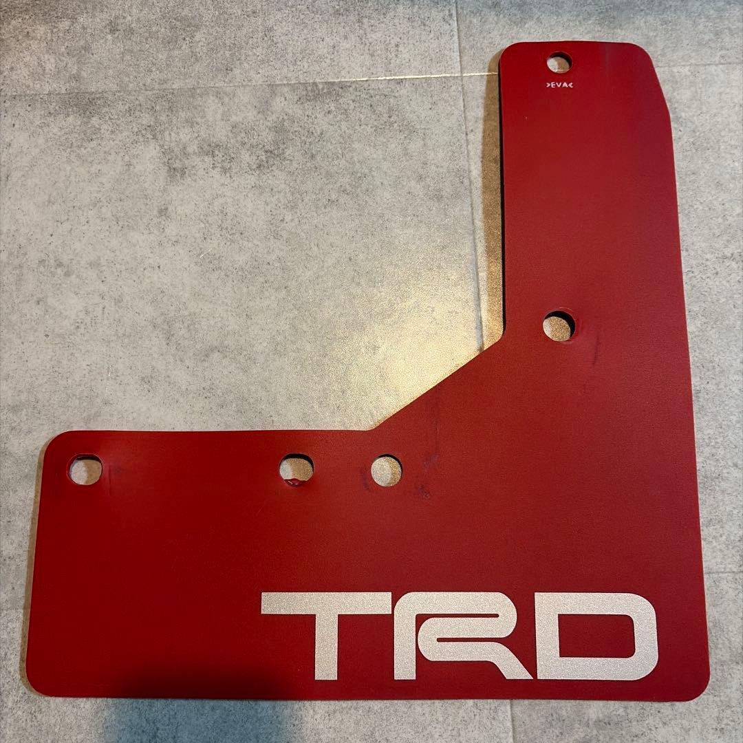 ハイエースＴＲＤ マッドフラップ 前後泥除け4枚セット