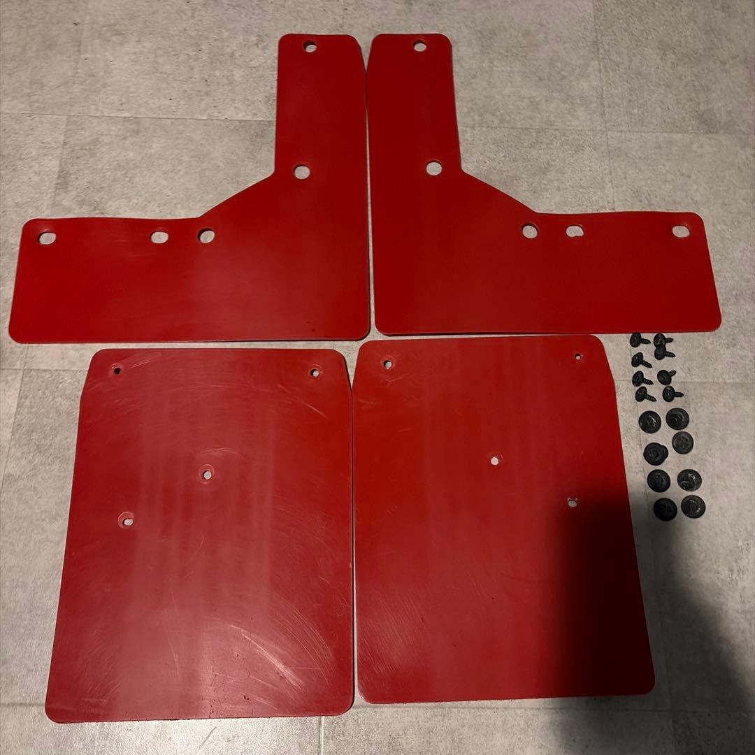 ハイエースＴＲＤ マッドフラップ 前後泥除け4枚セット