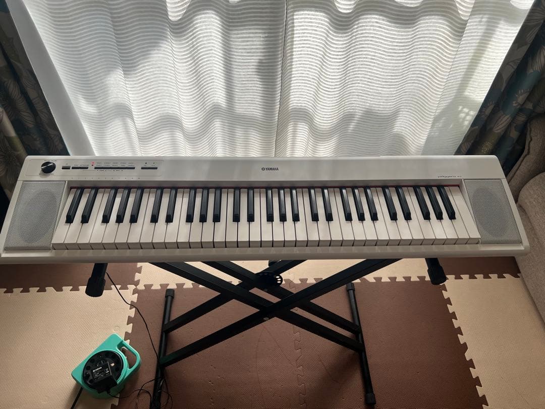 専用YAMAHA piaggero NP-12 ホワイト61鍵盤電子キーボード