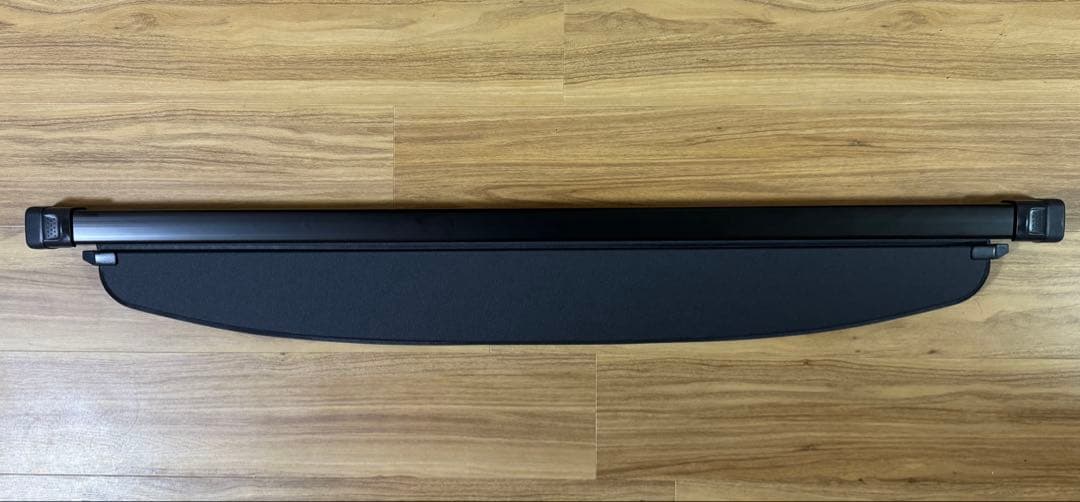 RAV4 純正トノカバー