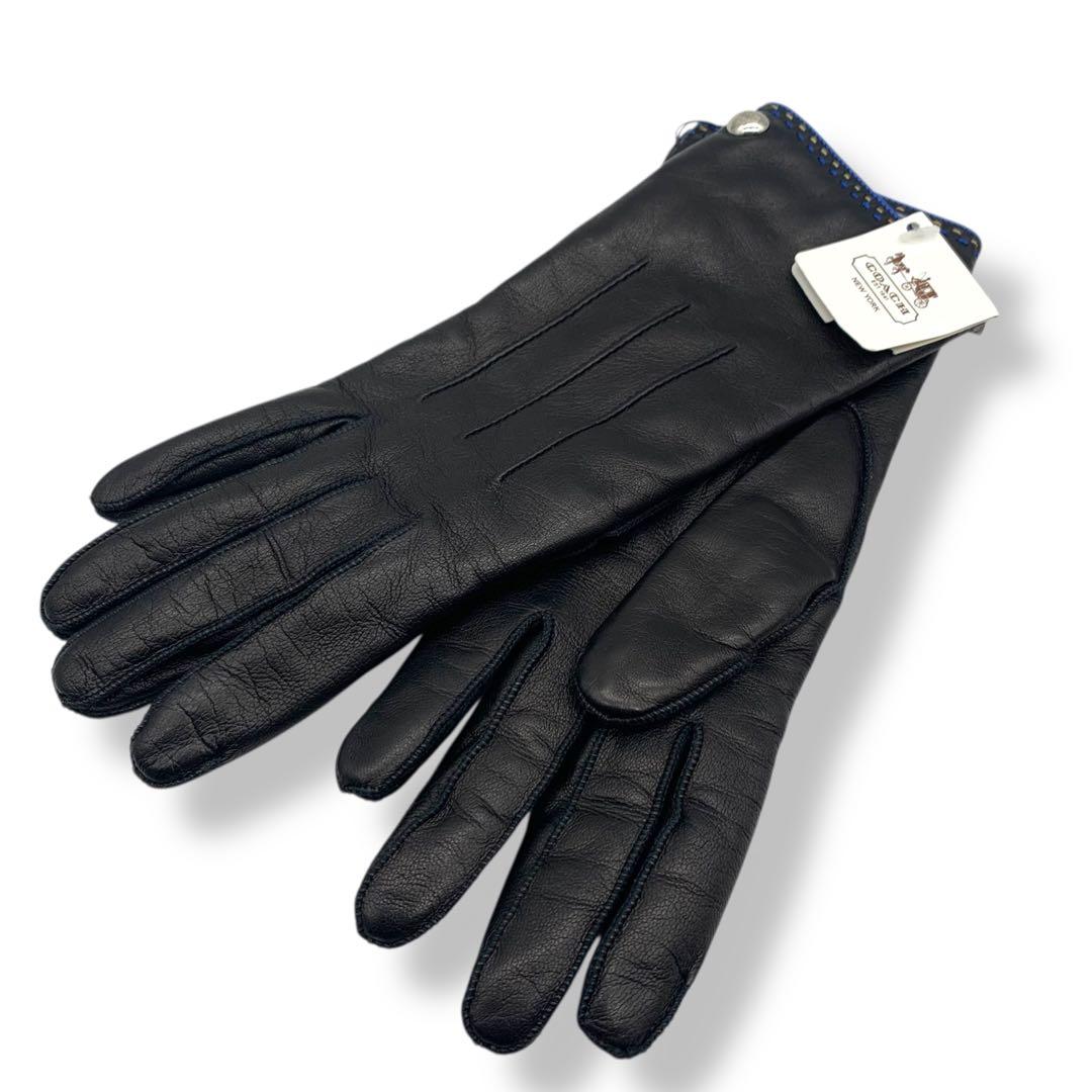 未使用級　COACH レザー手袋ブラック　タグ付き