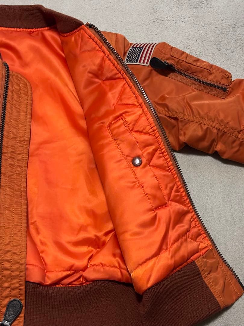 【超美品】AVIREX / MA-1 フライングシャーク