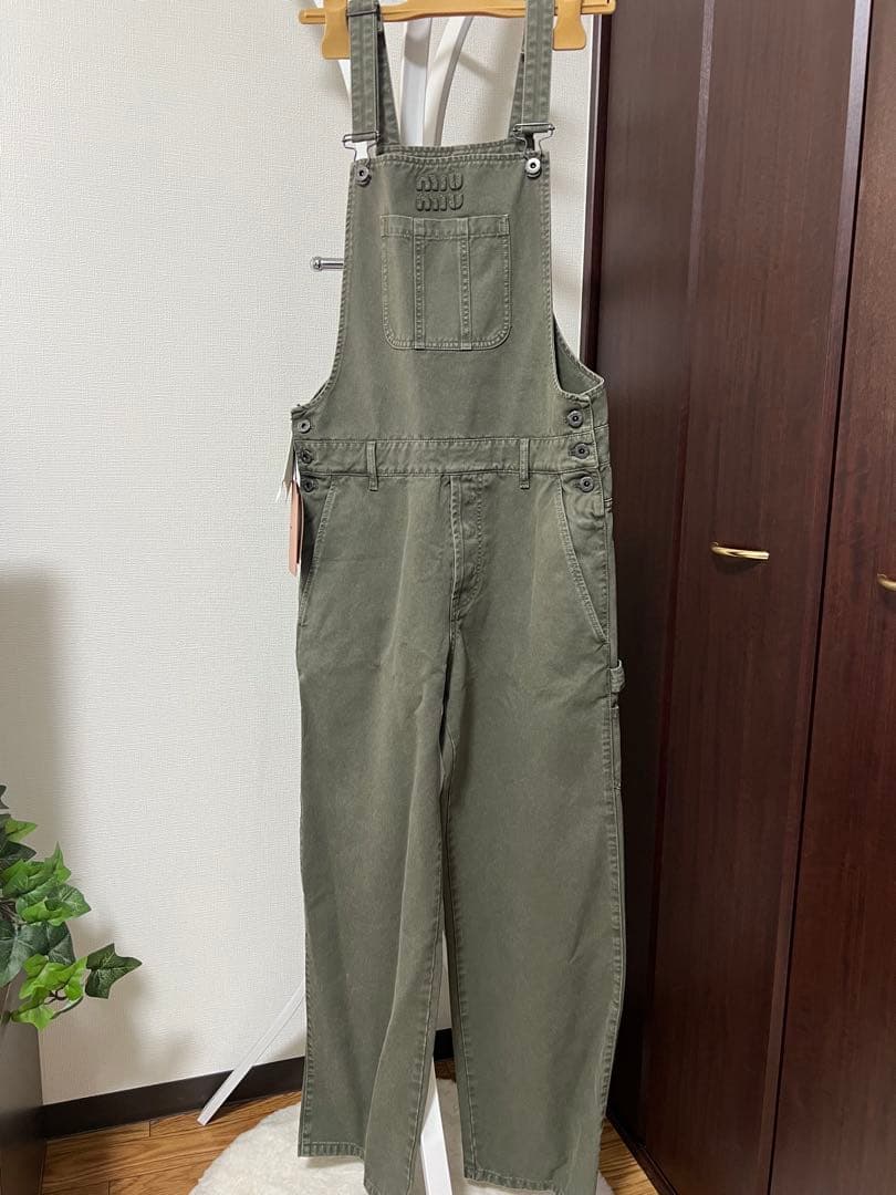 Miu Miu オールインワン サロペット レディースオリーブ 新品未使用