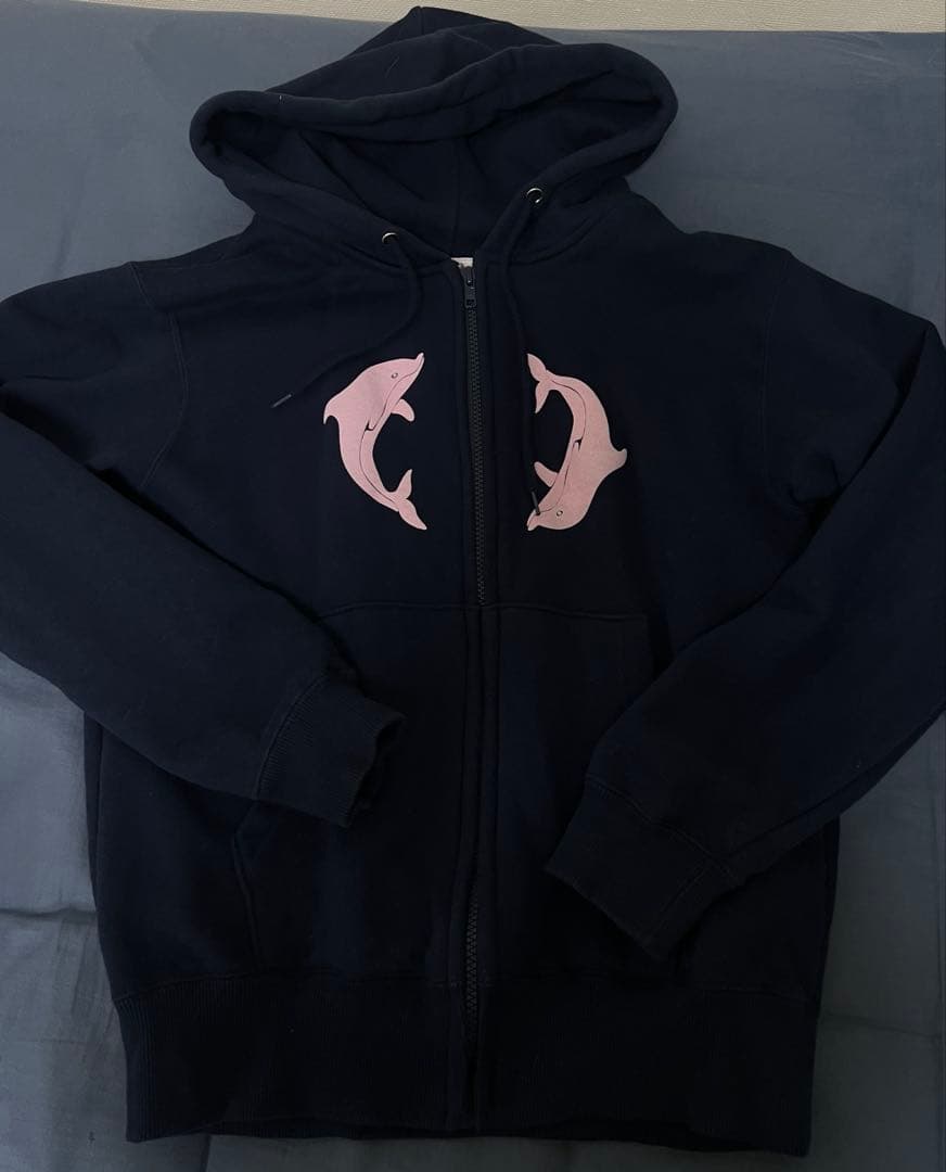 【美品】shury labyrins パーカー イルカ S