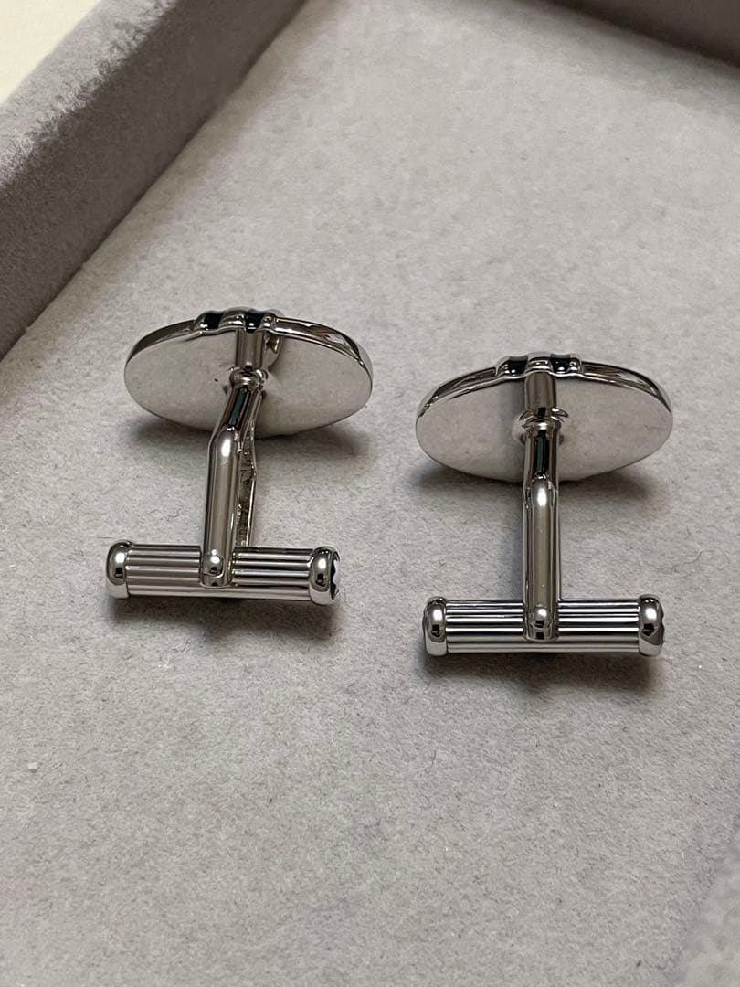 美品　MONTBLANC カフス　オニキス　 オーバル　シルバー　ブラック