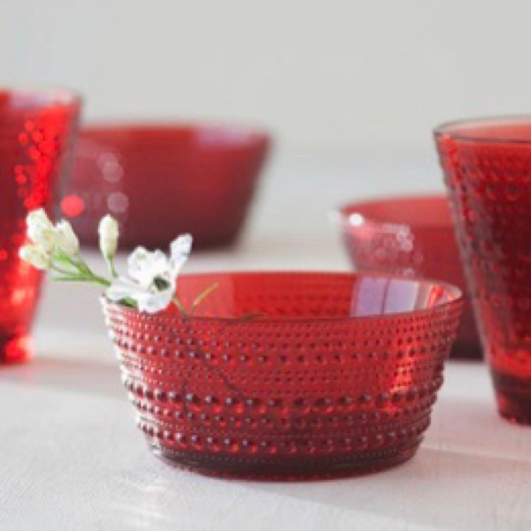 新品 3個  イッタラ カステヘルミ ボウル クランベリー