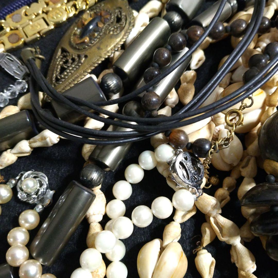 ☆本日特価！【遺品整理品アクセサリーB】