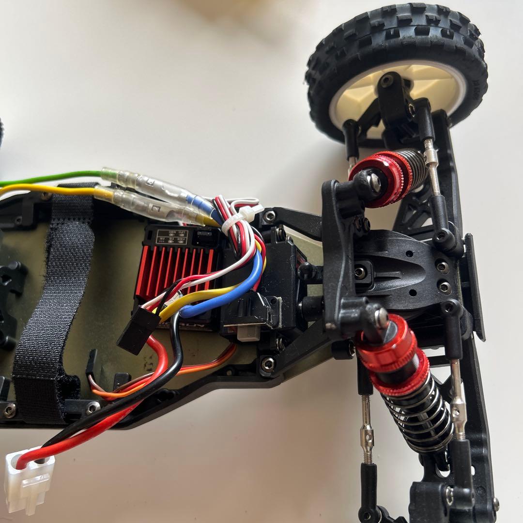 LCレーシング　BH Cー01 2WDキット１４分の１