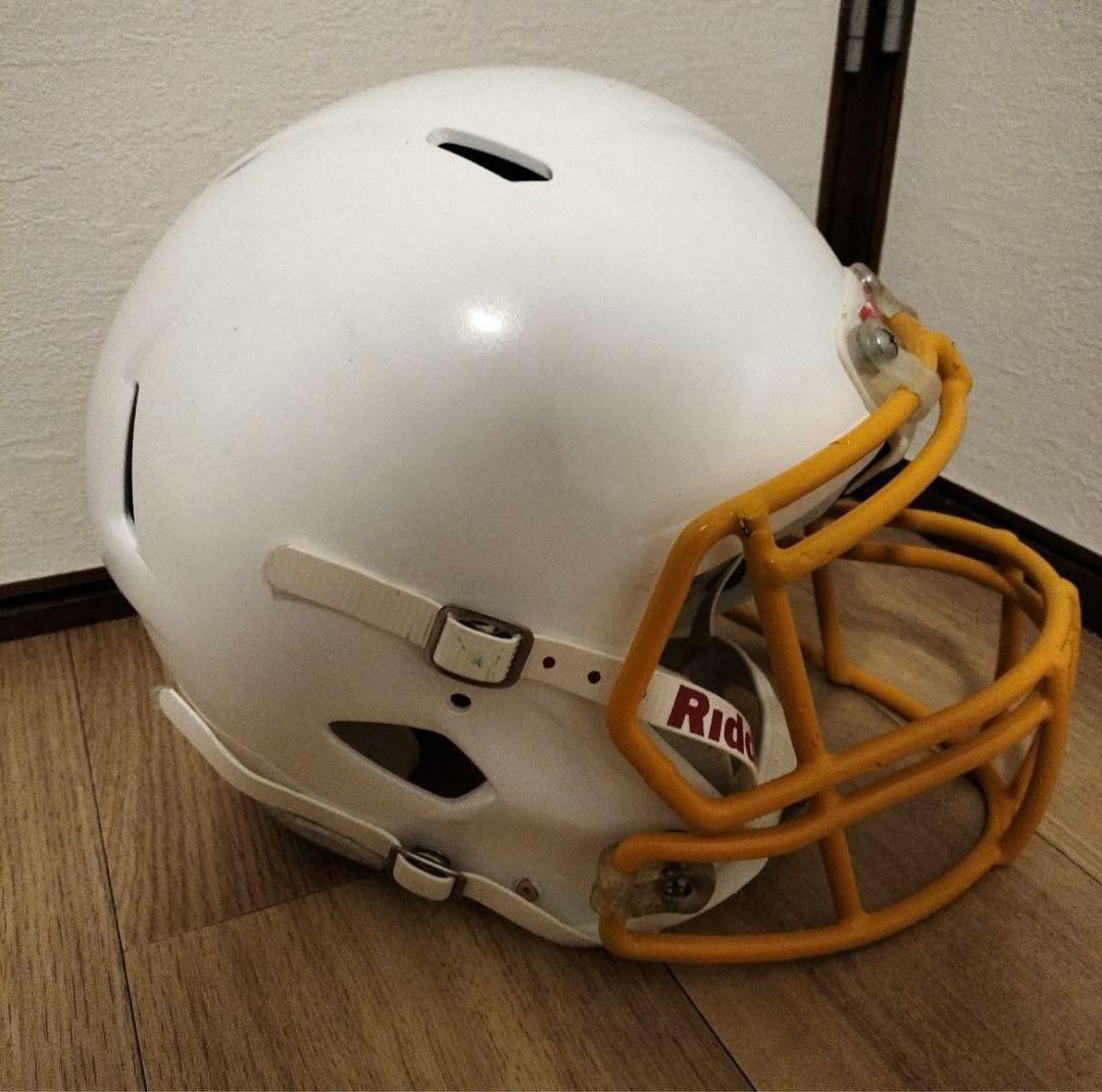 アメフト ヘルメット Mサイズ