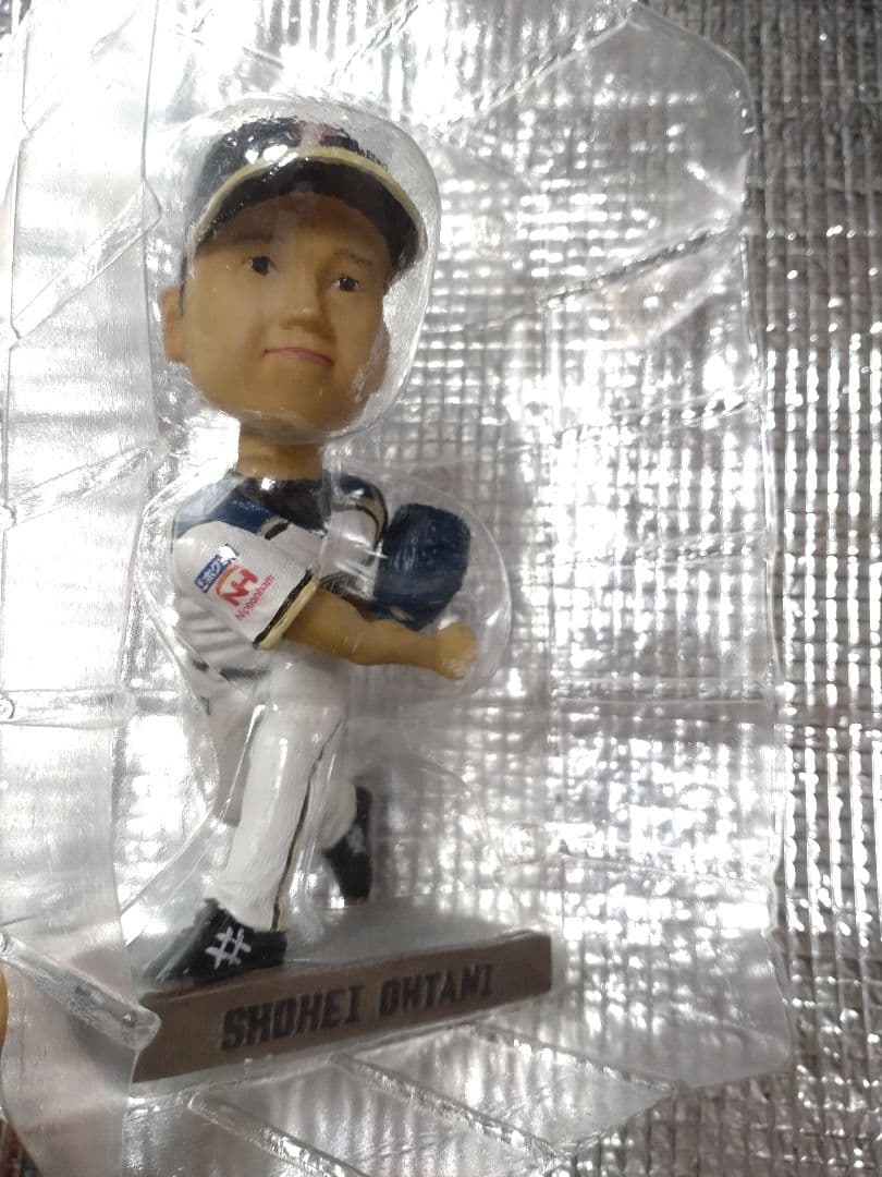 大谷翔平 球団公式 ファンクラブ ボブルヘッド ポイント交換品