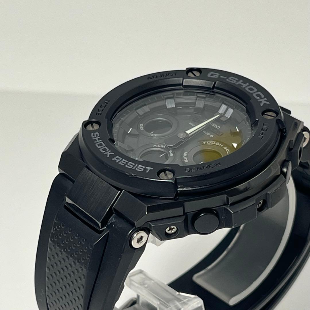 美品✨ G-SHOCK GST-W300G 電波ソーラー メンズ腕時計 ブラック