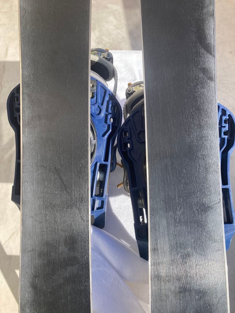 ショートスキー(ファン)　スノーボードブーツ用SALOMON ビィンディング無し