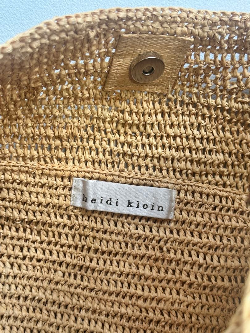 heidi ビッグラフィアバッグ タッセル付き
